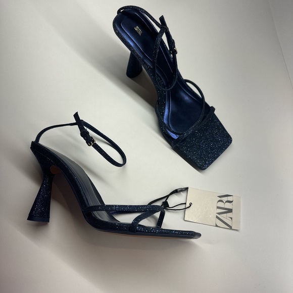 ZARA ANKLE STRAP HEELS - Picture 2 of 8